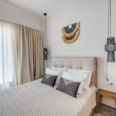 Nomadic Cozy * Ermoupoli