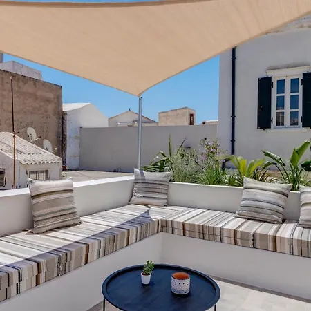 Nomadic Cozy Hotel Ermoupoli
