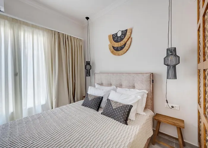 Nomadic Cozy * Ερμούπολη