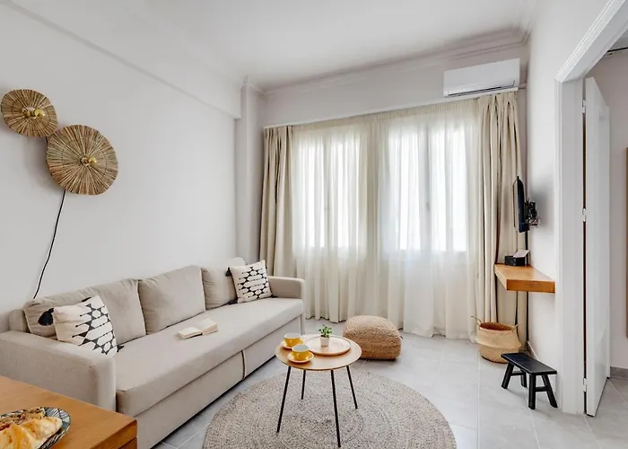 ホテル Nomadic Cozy *