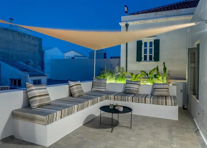 Nomadic Cozy * Ερμούπολη