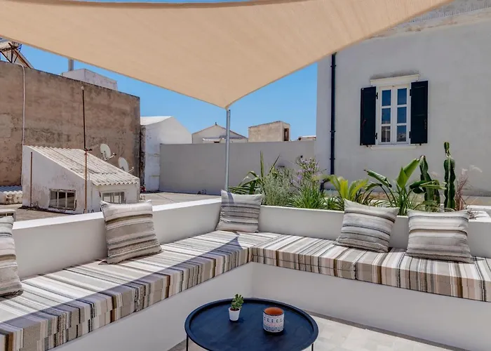 Nomadic Cozy Ξενοδοχείο Ερμούπολη